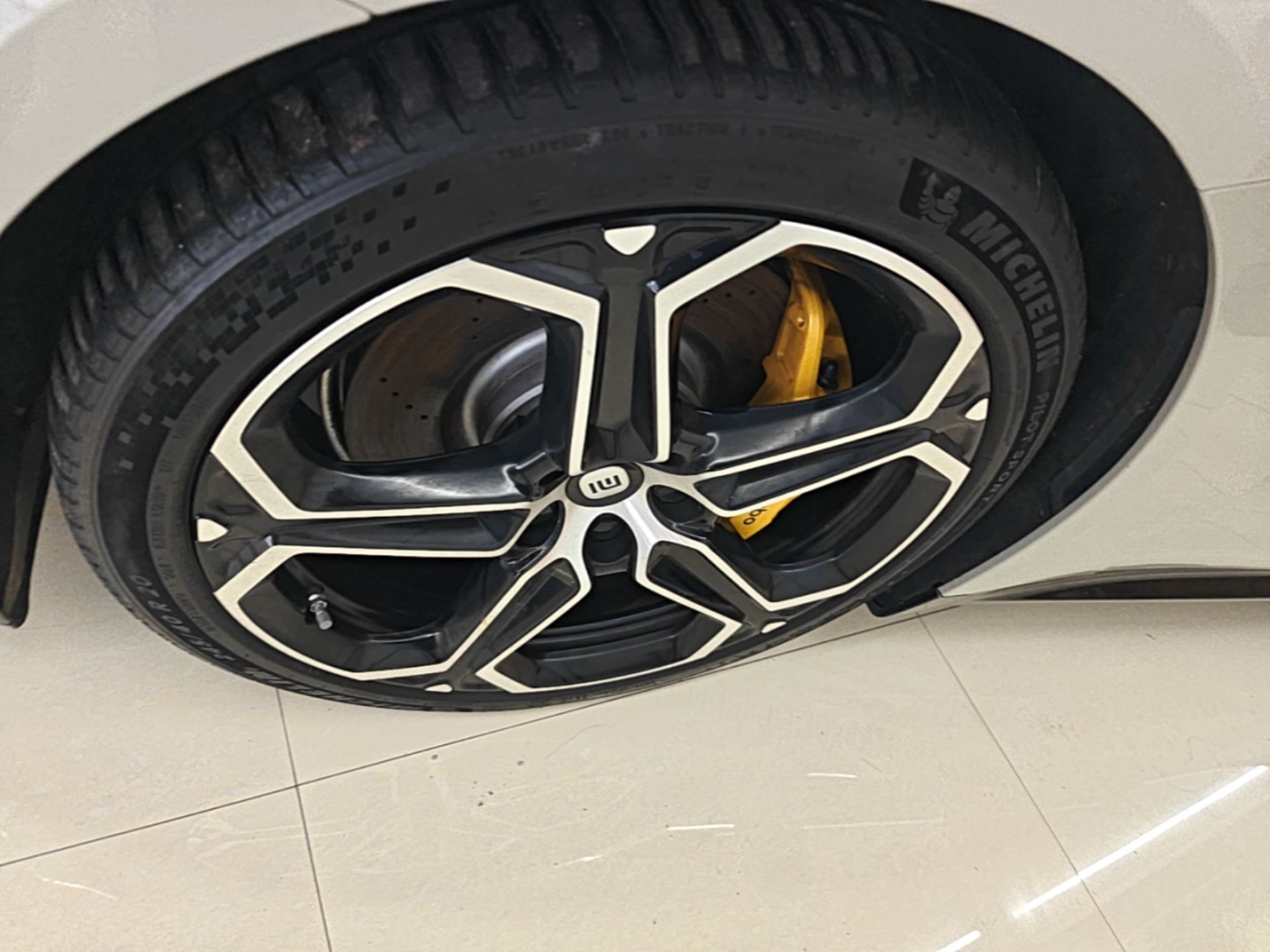 Xiaomi Auto SU7 2024 Four-Wheel Drive Ultra-Long Range Advanced Intelligent Driving Max Edition — снимка 10