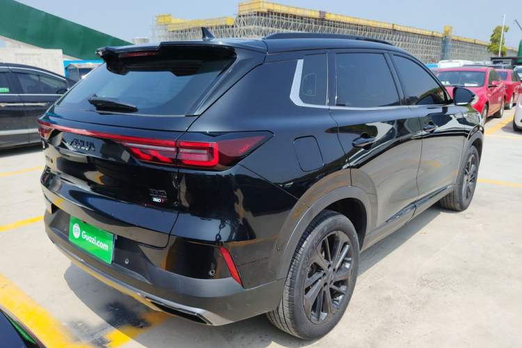 Used Dongfeng Aeolus Huge 2024 Mach Power 1.5T Premium Model Rear Right 45 Deg