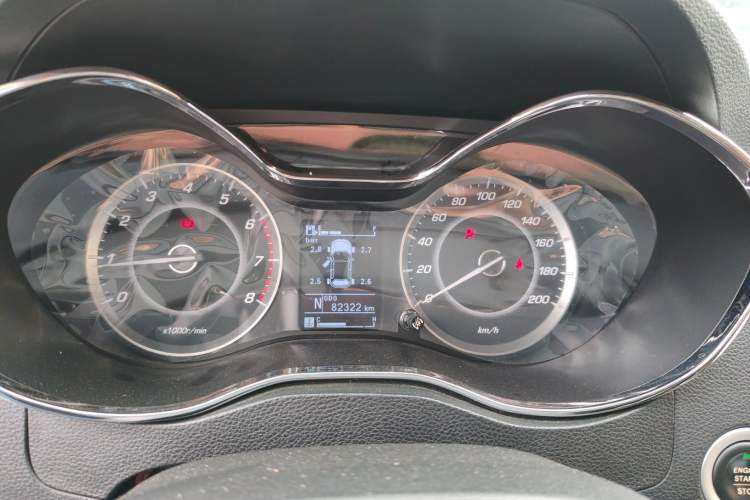 Used Baojun 560 2016 1.8L iAMT Luxury Model
