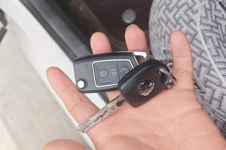 Used Volkswagen Santana 2013 1.4L Manual Fashion Edition Vehicle Key