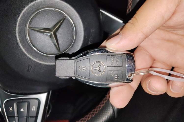 Used Mercedes-Benz CLA 2015 CLA 220 4MATIC
