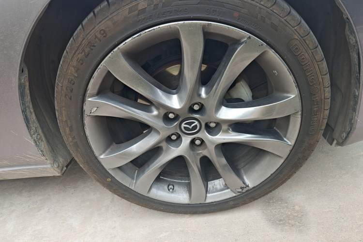 Used Mazda Atenza 2017 2.5L Blue Sky Prestige Edition Right Front Wheel Hub