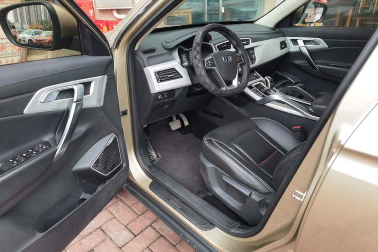 Used Geely Auto Emgrand X7 Sport 2020 1.8TD DCT Two-Wheel Drive Zhiya Model