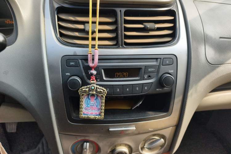 Used Chevrolet Sail 2013 Hatchback 1.2L Manual Warm Edition