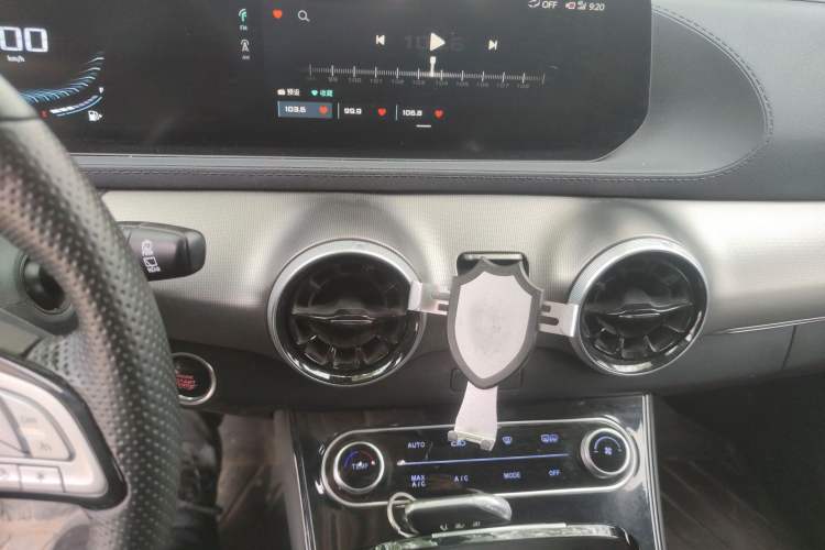 Used FORTHING T5 EVO 2021 1.5TD DCT Diamond Edition
