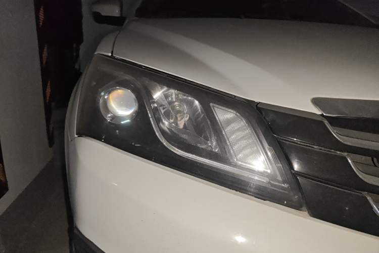 Used Geely Auto Emgrand 2016 Hatchback RS 1.5L CVT Upward Edition