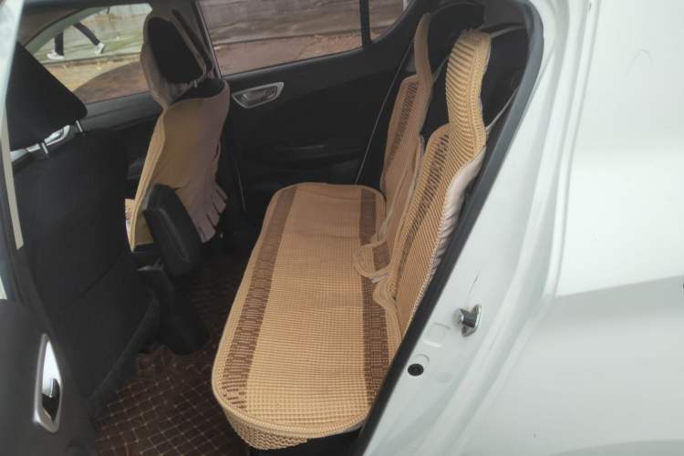 Used FAW Junpai D60 2015 1.5L Manual Luxury Model
