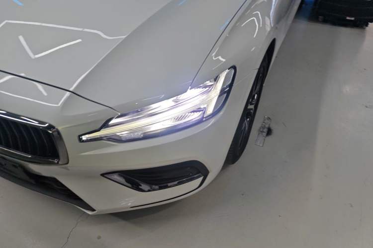 Used Volvo S60 2023 B4 Zhiyi Luxury Edition