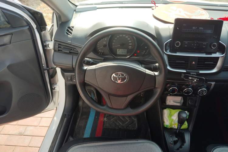 Used Toyota YARiS L Zhi Xuan 2020 X-Trail X 1.5L CVT Leading Edition Steering Wheel