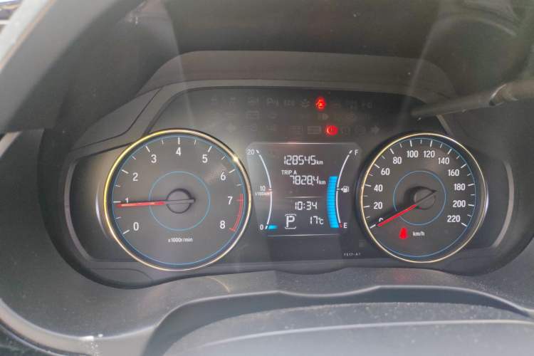 Used Honda Gienia 2017 1.5L CVT Comfort Version Odometer Close Up