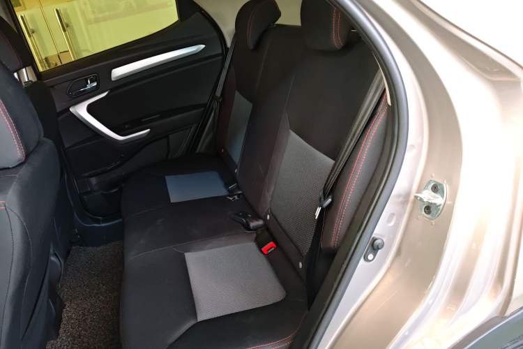 Used JAC Refine S3 2016 1.5L Manual Luxury Model
