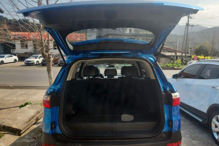 Used Dongfeng Fengon S560 2018 1.8L CVT Urban Model 5 Seats