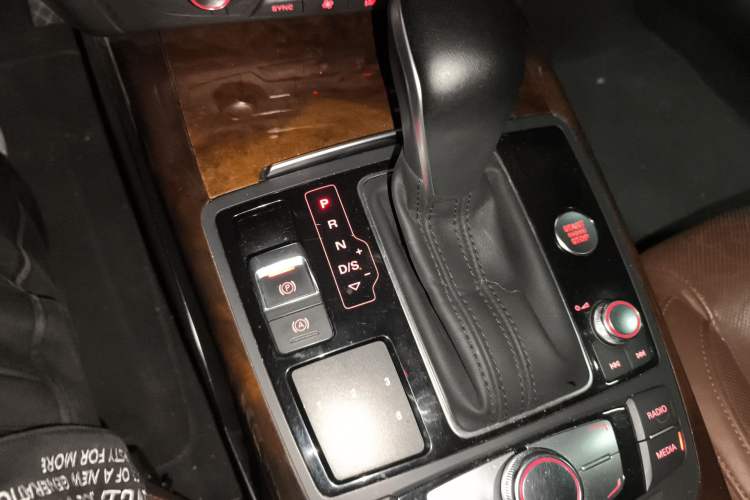 Used Audi A6L 2012 35 FSI Comfort Model
