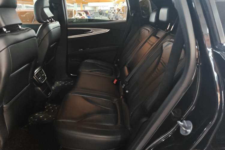 Used Lincoln MKX 2018 2.0T Two-Wheel Drive Deluxe Edition