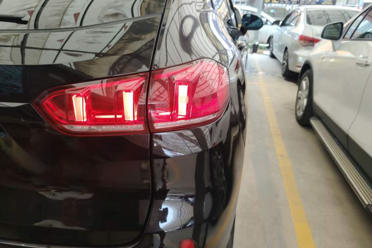 Used Wey VV5 2017 2.0T Flagship Edition