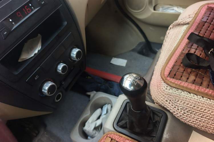 Used Dongfeng Xiaokang C35 2013 1.4L Base Van DK13-06
