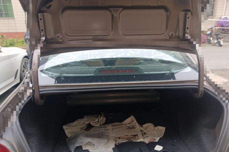 Used Peugeot 301 2014 1.6L Manual Comfort Edition Trunk