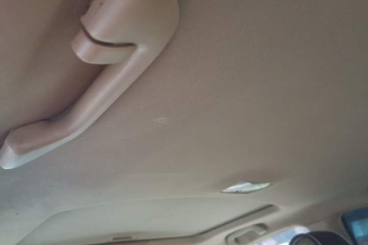 Used Honda CR-V 2010 2.4L automatic four-wheel drive luxury version