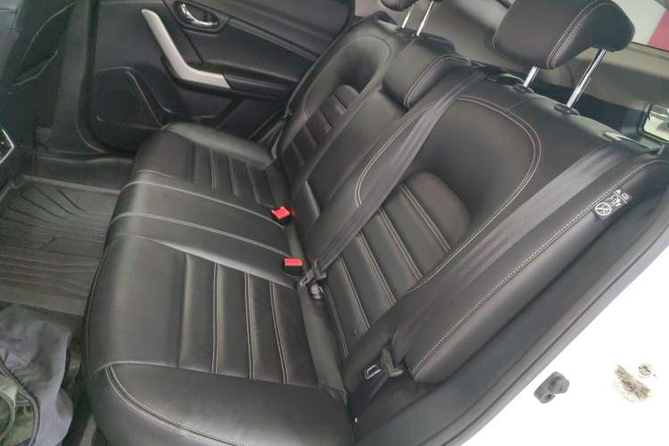 Used Venucia T90 2017 2.0L CVT Smart Edition