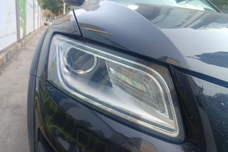 Used Audi Q5 2017 Plus 40 TFSI Technology Model