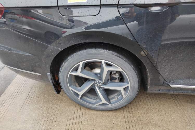 Used Volkswagen Passat 2024 380TSI Starry Elite Edition Exterior 5