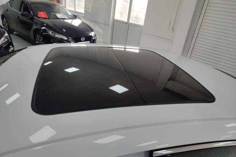 Used Geely Auto Preface 2021 2.0TD Luxury Version Roof