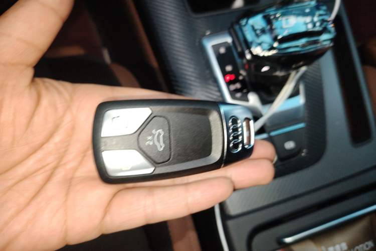 Used Audi Q5L 2022 45T Luxury Dynamic Model