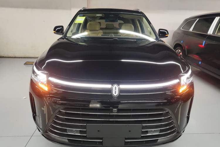 Used Hima AITO M7 2024 1.5T Rear-Drive Plus Version 5 Seats Front