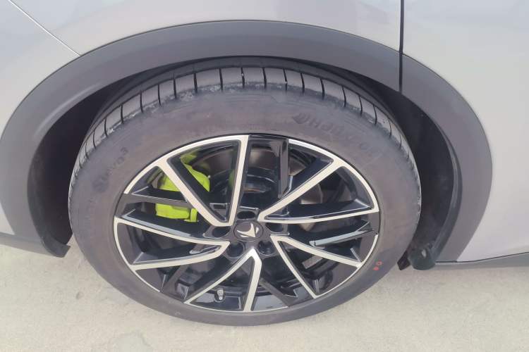 Used ARCFOX Alpha S5 2025 708MAX 200kW
