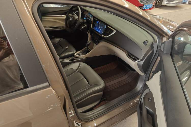 Used Buick GT 2016 15N Automatic Elite Edition Right Front Seat