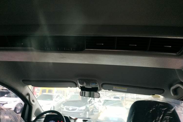 Used JAC Refine M4 2017 2.0T Manual Luxury Version