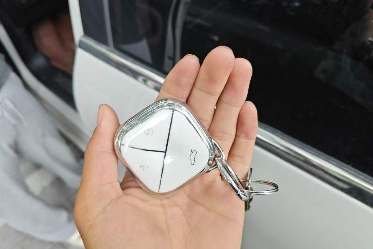 Used Wuling Bingo 2024 333 km Enjoyment Version
