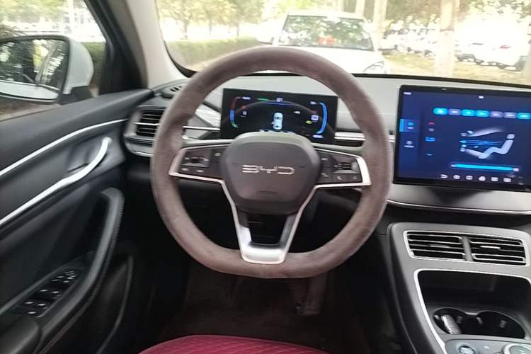 Used BYD Destroyer 05 2024 HONOR Edition DM-i 55KM Luxury Model