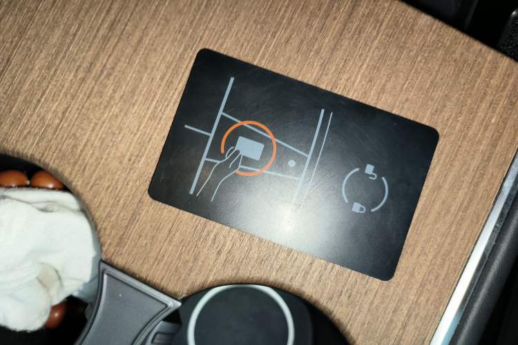 Used Tesla Model Y 2021 Long-Range All-Wheel-Drive Version