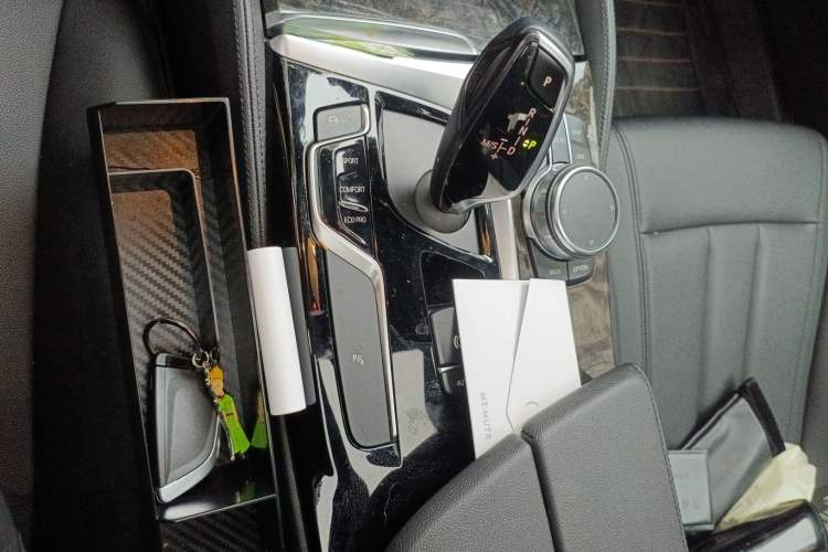 Used BMW 5 Series 2018 525Li M Sport Package