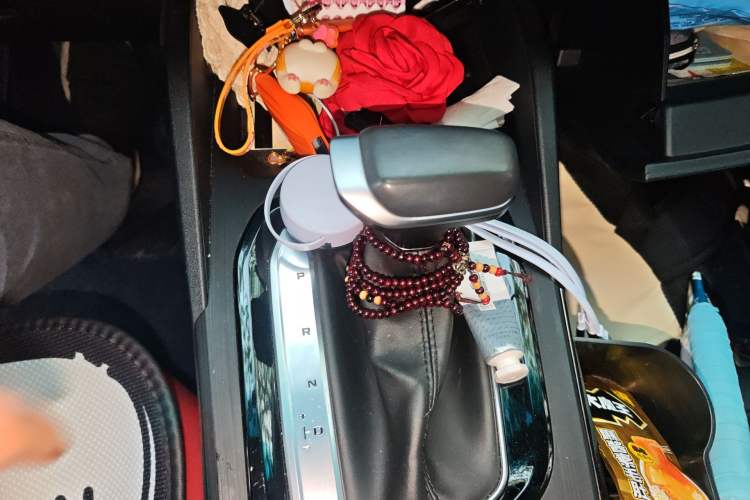 Used Geely Auto Emgrand S 2021 1.4T CVT Prestige Edition Gear Lever