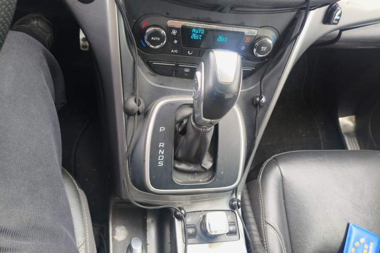 Used Ford Kuga 2015 1.5L GTDi Four-Wheel-Drive Elite Model