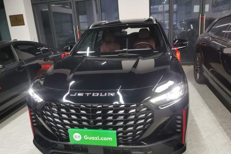 Used JETOUR X70 PRO 2023 1.6T Manual Enjoyment Model 5 Seats
