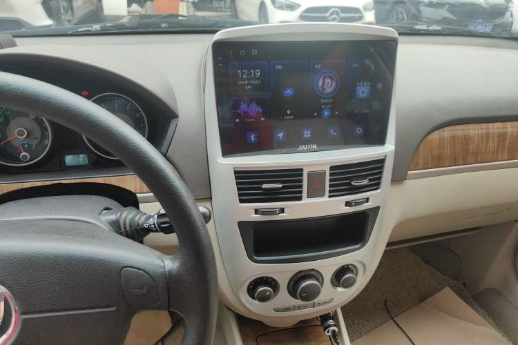 Used Buick Excelle 2015 1.5L Manual Classic Trim Audio And AC Panel