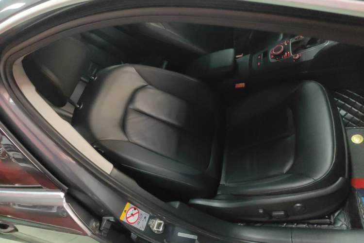 Used Audi A3 2014 Sportback 35 TFSI Automatic Comfort Model
