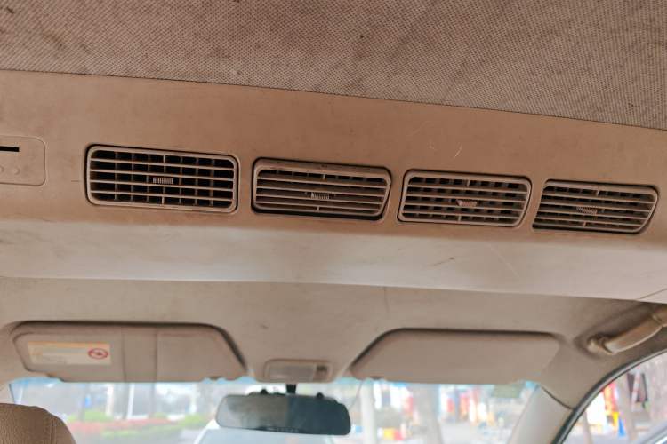 Used Wuling Hongguang 2014 1.2L Standard Model China IV Headliner