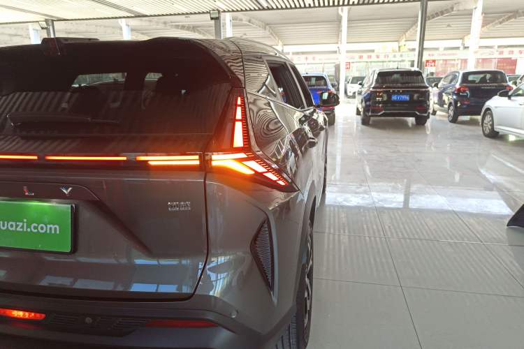 Used Geely Auto Emgrand X7 Sport 2024 1.5TD Smart Connect+ Right Rear Taillight