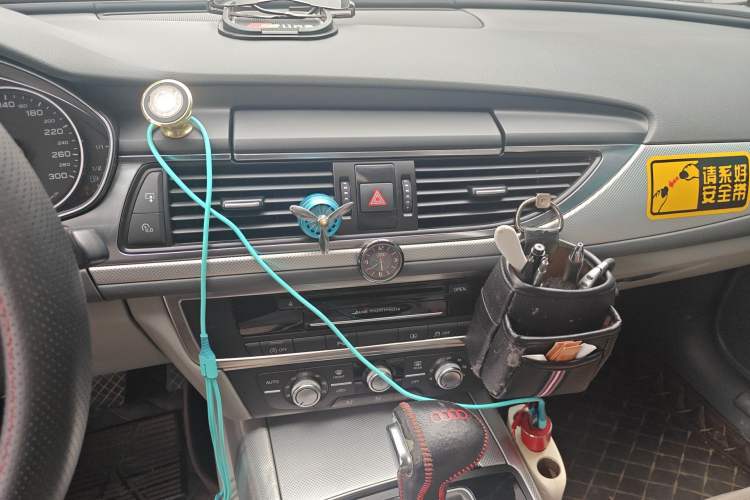 Used Audi A6L 2012 30 FSI Technology Edition Audio And AC Panel