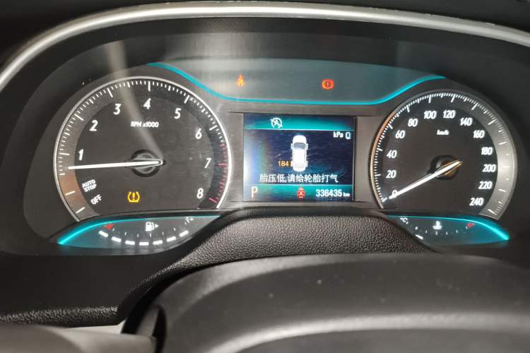 Used Buick GT 2015 15N Automatic Elite Version Instrument Cluster