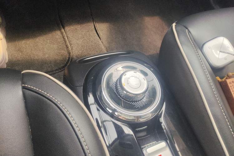 Used Wuling Bingo 2023 333 km Enjoyment Version Gear Lever