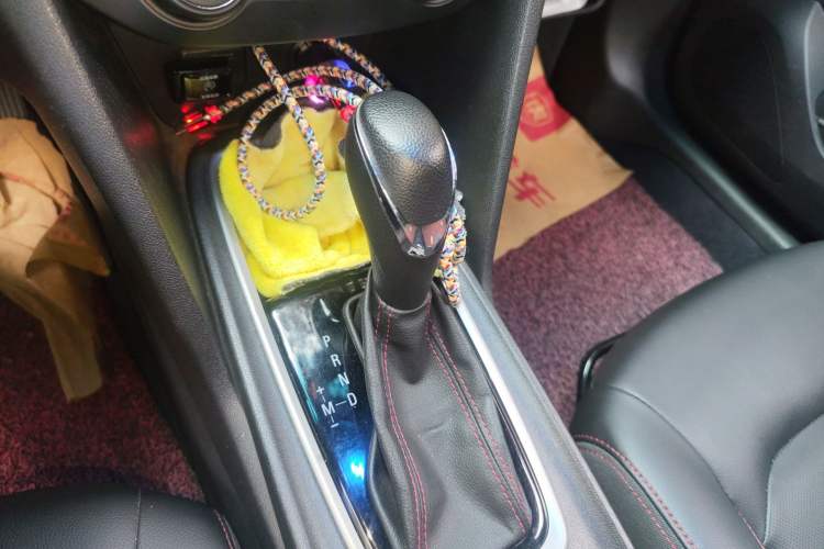 Used Chevrolet Monza 2019 RS 330T Automatic Sporty Edition China VI Standard Gear Lever