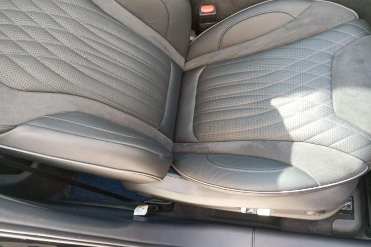 Used Hongqi HS5 2022 Revised Version 2.0T Smart Connect Flagship Edition