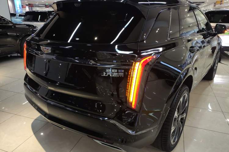 Used Cadillac XT5 2025 2.0T Platinum Edition
