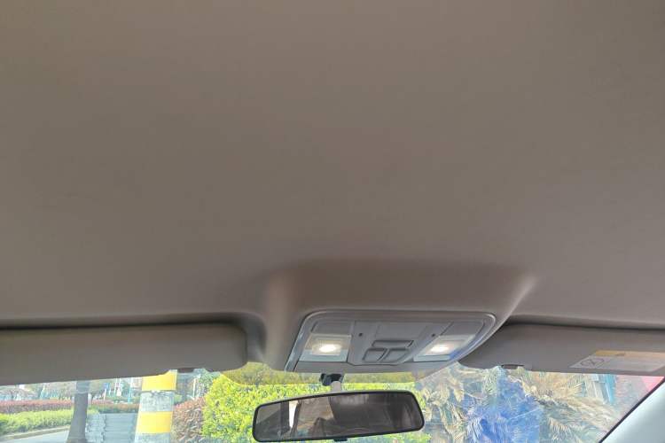 Used CHANGAN Eado 2020 PLUS 1.6L GDI Manual Elite Model Headliner