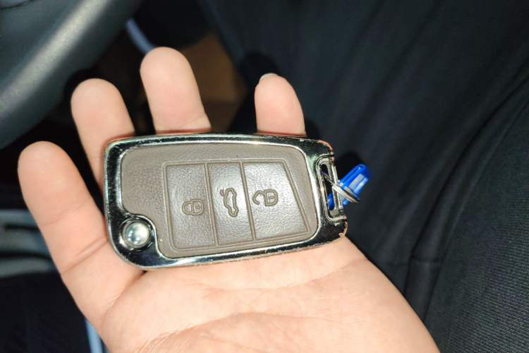 Used Volkswagen Tharu 2024 300TSI Two-Wheel-Drive Full Moon Edition Interior 1